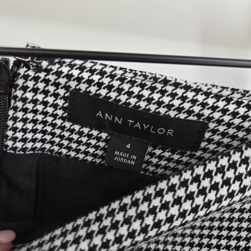 Ann Taylor 4 Mini Skirt Houndstooth Black White Wrap Leather Buckle Aline Flare - Picture 5 of 6
